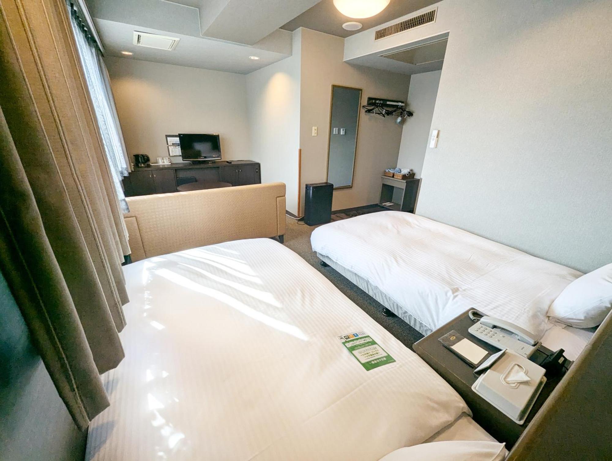 Route-inn Court Chikuma-koshoku 3* Chikuma